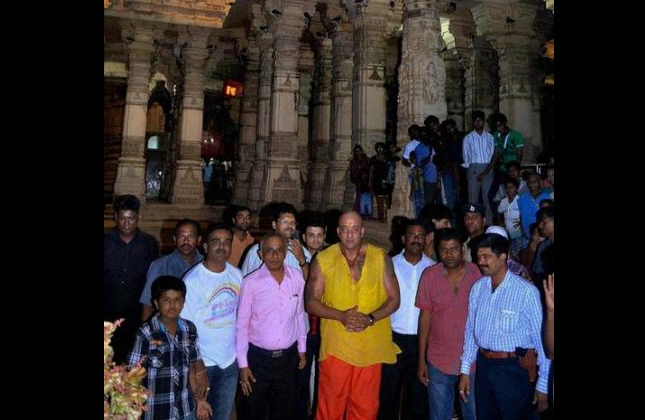 July 1, 2011 -Sanjay Dutt visits Somnath Temple