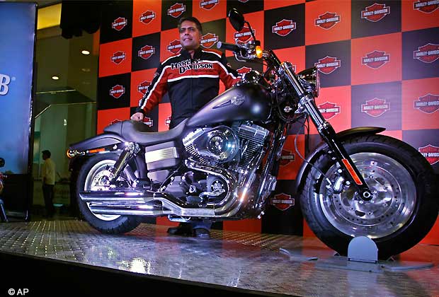 Harley Davidson India managing director Anoop Prakash presents a Harley Davidson Fat Bob at its launch in New Delhi, Nov. 22, 2012. Fat Bob is available across the country at the price of Rs 12.8 lakh. (AP Photo)
