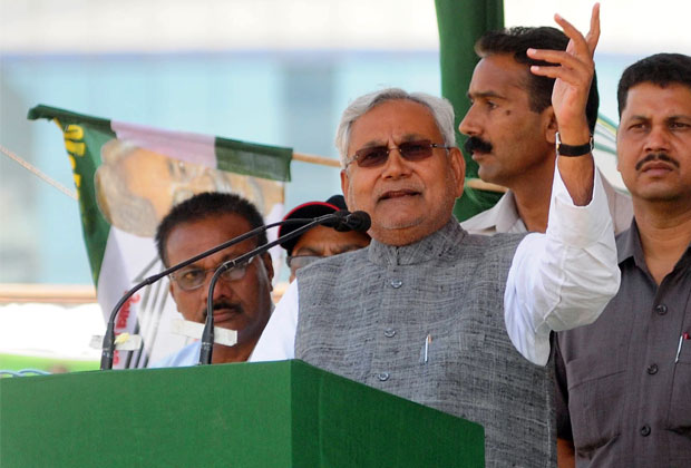Bihar Chief Minister Nitish Kumar at the 'Adhikar Rally' organised by the Janata Dal (United) demanding a special status to Bihar in New Delhi on March 17, 2013. (Photo IANS)