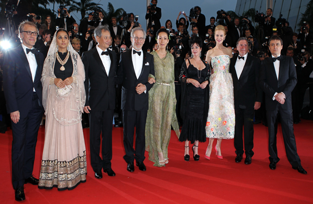 Jury members arrive on the red carpet for the opening ceremony of the 66th Cannes Film Festival in Cannes, France, May 15, 2013. The festival runs from May 15 to 26. (Xinhua/Gao Jing)