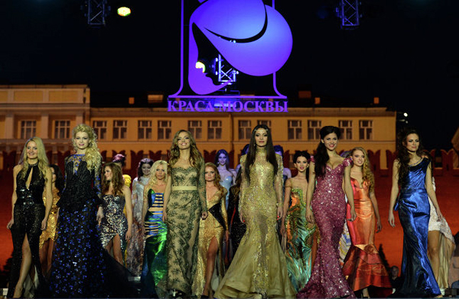 The Miss Moscow 2013 beauty pageant took place on Red Square on June 2