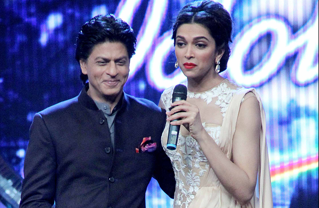 Deepika Padukone and Shah Rukh Khan on the sets of Indian Idol Junior for promoting their upcoming movie Chennai Xpress.