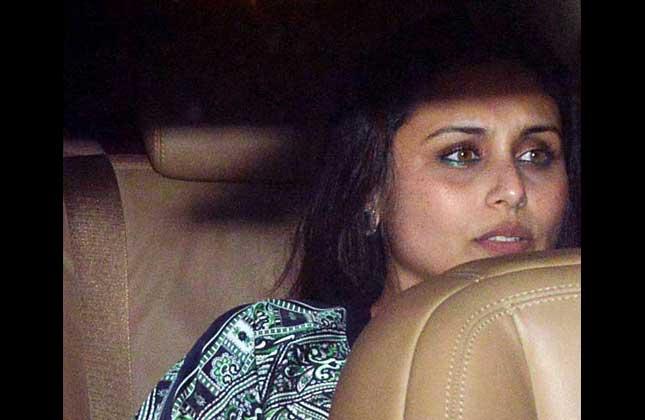 Bollywood actress Rani Mukherjee arrives at Shah Rukh Khan's Eid ul Fitr party, at his residence Mannat, in Mumbai on August 10.