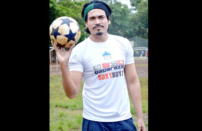 Actor Shahwar Ali is in full mood to play the game for a noble cause.