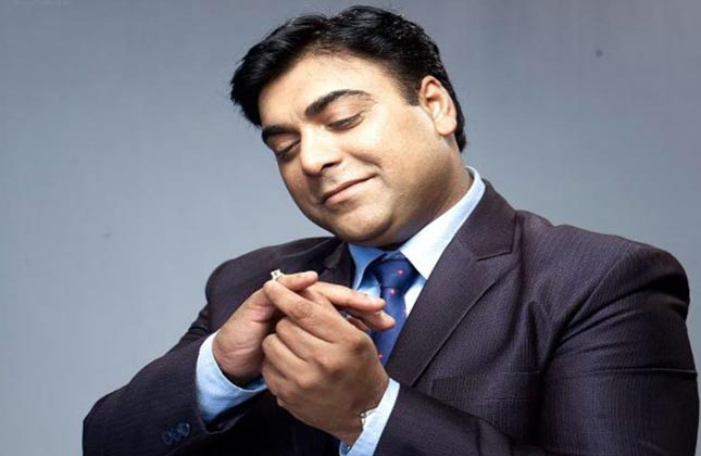 Ram Kapoor, who works only 15 days a month charges Rs 1.25 lakhs per day. In total he earns Rs 18.75 roughly.