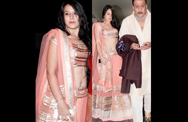 Though actor Jackie Shroff is not spotted in movies now a days. But his daughter Krishna has already planned to make her entry into Bollywood.