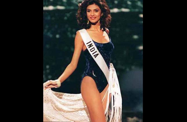 The ultimate beauty of Bollywood and former Miss Universe Sushmita Sen in a sexy swim suit at the Miss Universe contest.