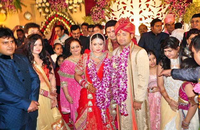 Latest pics from cricketer Piyush Chawla's wedding