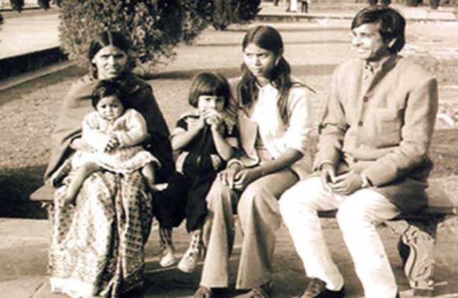 Unseen pictures of Lalu Prasad with wife and kids