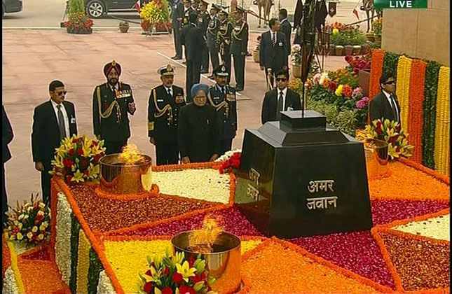 India today celebrated it's 65th Republic Day with pride and honour and here are the highlights at a glance from the renowned Republic Day parade from Rajpath. Prime Minister of India, Dr. Manmohan Singh paid tribute to the Late Army soldiers who sacrificed their lives for the country. PM at Amar Jawan Jyoti, India Gate and the crowd maintained silence for the martyrs.