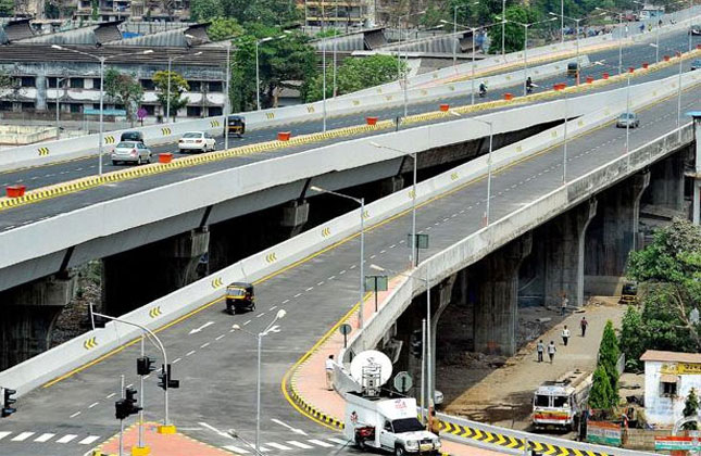 India's first double-decker flyover in Mumbai