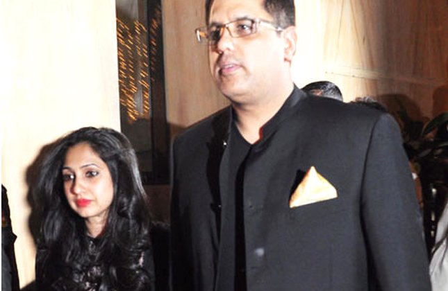 Dimple Kapadia's younger daughter Rinke Khanna with her husband Businessman Sameer Saran.