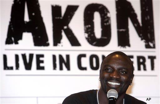 R&amp;B star Akon addresses a press conference in Mumbai, India, Friday, April 15, 2011. Akon will be performing in New Delhi on April 16 and in Bangalore on April 17. (AP Photo/Rajanish Kakade)