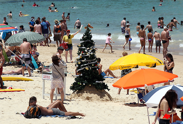 A Christmas tree stands on Bondi Beach in Sydney, Australia, Sunday, Dec. 25, 2011. (AP Photo/Rob Griffith)