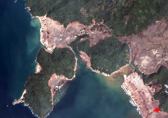 This satellite image released by DigitalGlobe shows an overview taken Jan. 2, 2005 of southern Banda Aceh, Sumatra, Indonesia after the Indian Ocean tsunamis. The U.S. Geological Survey said early Wednesday April 11, 2012 a 8.7 magnitude quake was centered 20 miles (33 kilometers) beneath the ocean floor around 269 miles (434 kilometers) from Aceh's provincial capital. (AP Photo/DigitalGlobe, File)