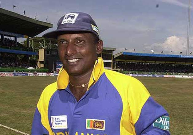 Aravinda de Silva has been amongst Sri Lanka's best batsmen. He has scored 1064 runs in 25 matches with 2 hundreds and 6 fifties.