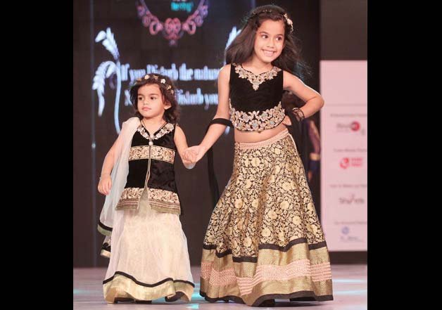 Ramp walk dress for on sale kids