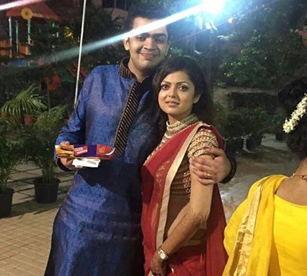 Drashti with one of her cousins.