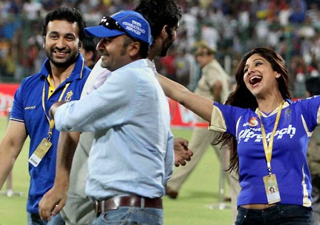 Actress Shilpa Shetty was gifted with an entire team 'Rajasthan Royals' by her then boyfriend (now husband) Raj Kundra!